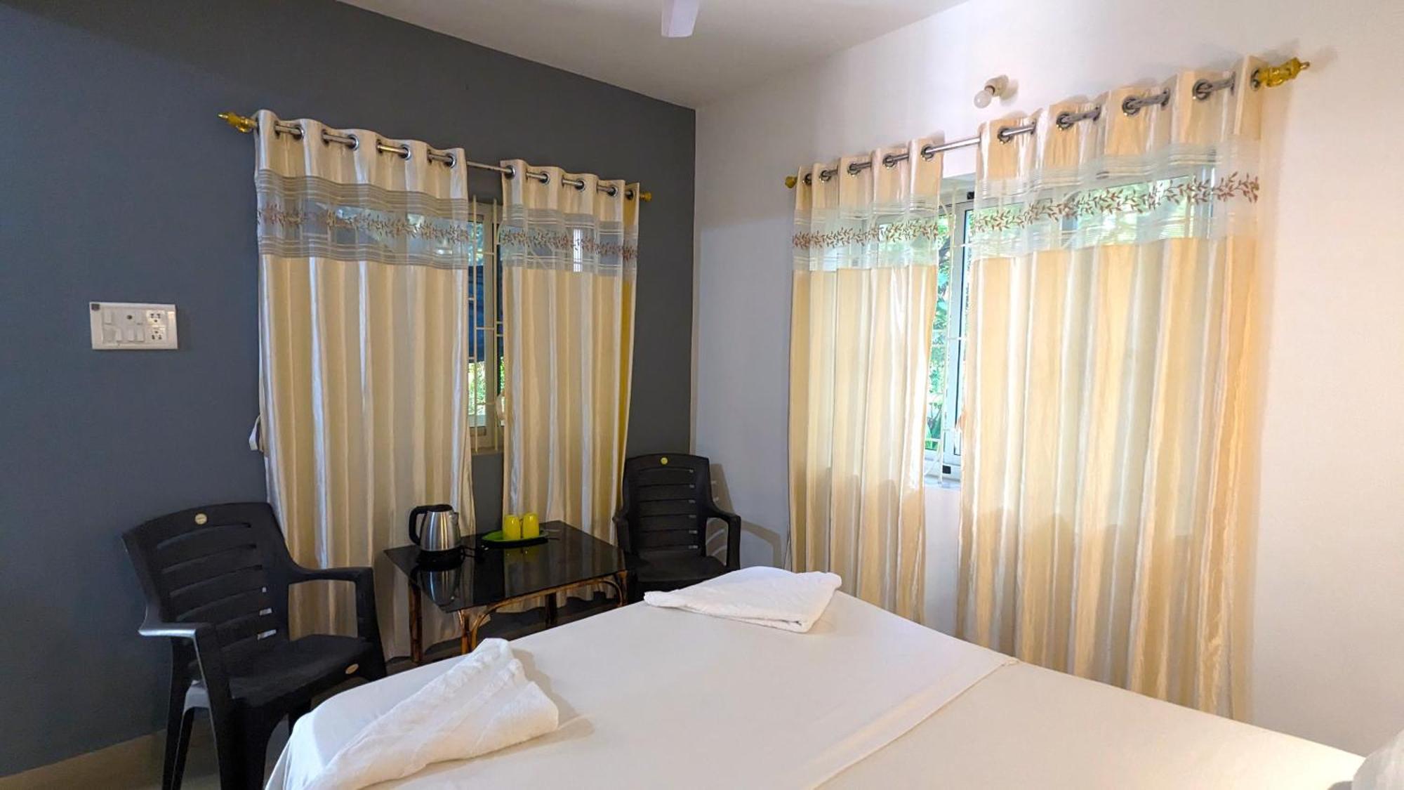 Santana Guest House Агонда Экстерьер фото
